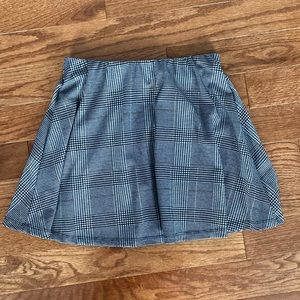 plaid, loose skirt
